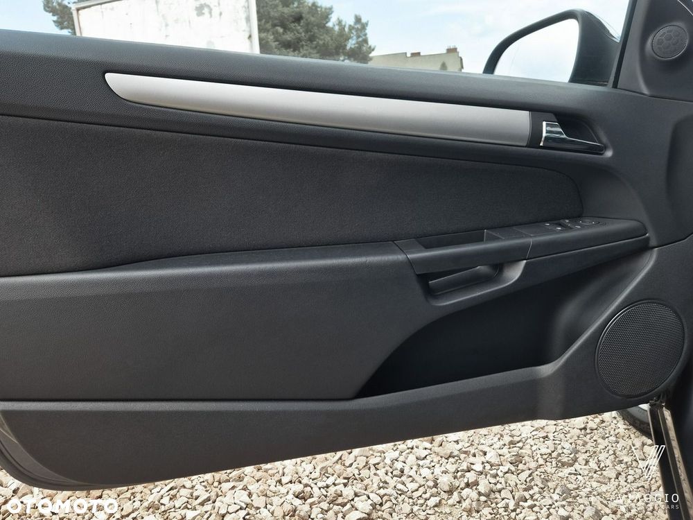 Opel Astra - 24