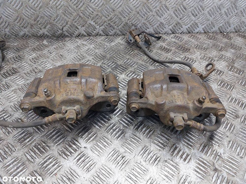 TARCZE HAMULCOWE PRZÓD + KLOCKI + ZACISKI HONDA CITY IV 1.4 16V - 7