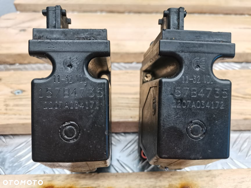 Elektrozawór rozdzielacza Danfoss (157B4735) - 3
