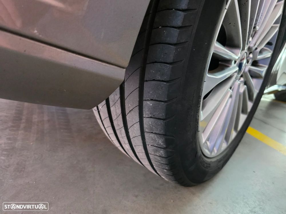 Ford Focus 1.5 TDCi ECOBlue Vignale - 19