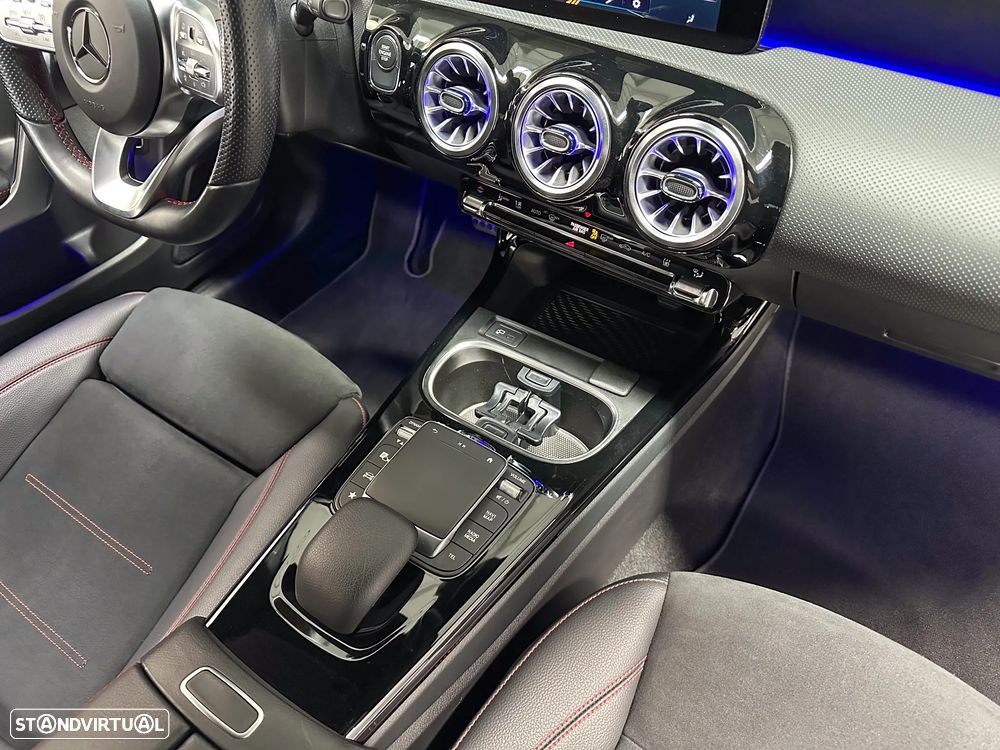 Mercedes-Benz A 250 Limousine e 8G-DCT AMG Line - 41