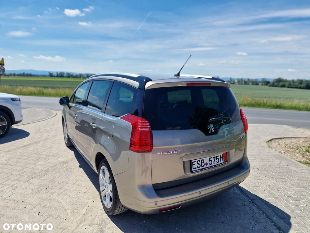 Peugeot 5008 1.6 HDi Premium - 15