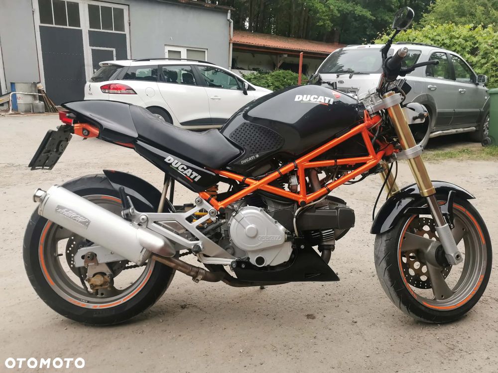 Ducati Monster - 1