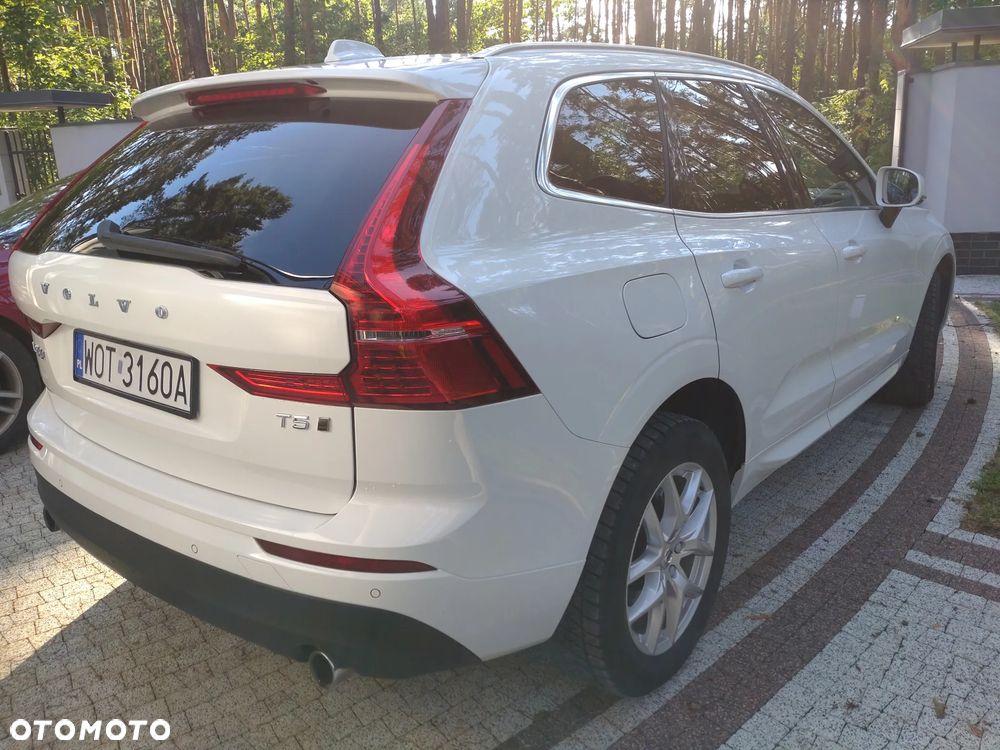 Volvo XC 60 T5 AWD Momentum - 6