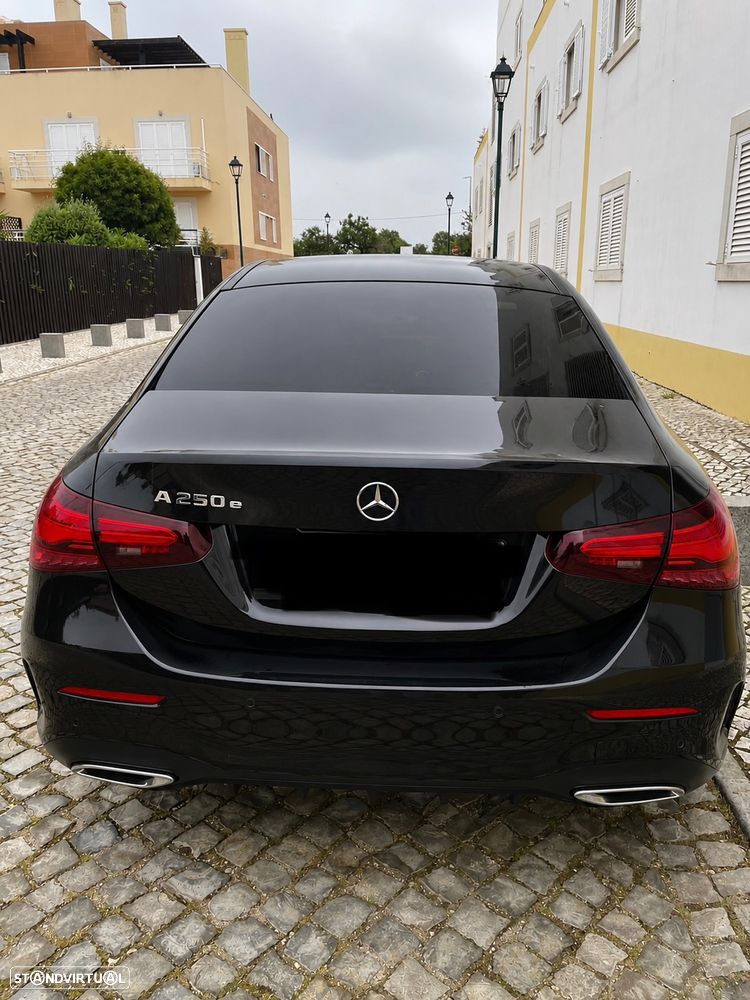 Mercedes-Benz A 250 Limousine - 3