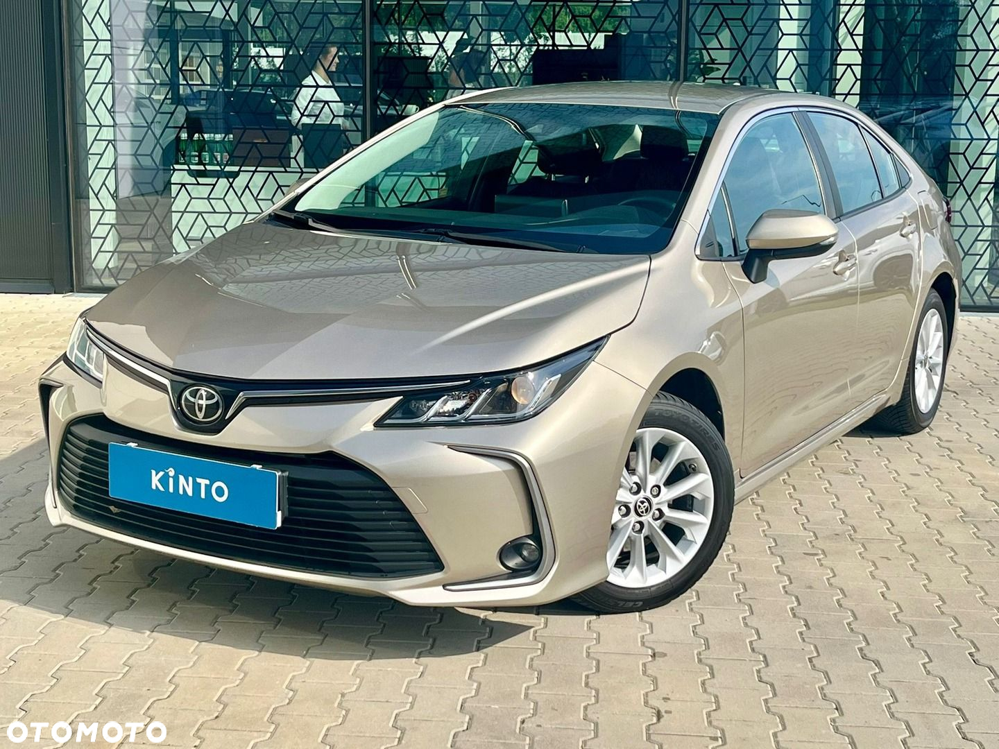Toyota Corolla - 10