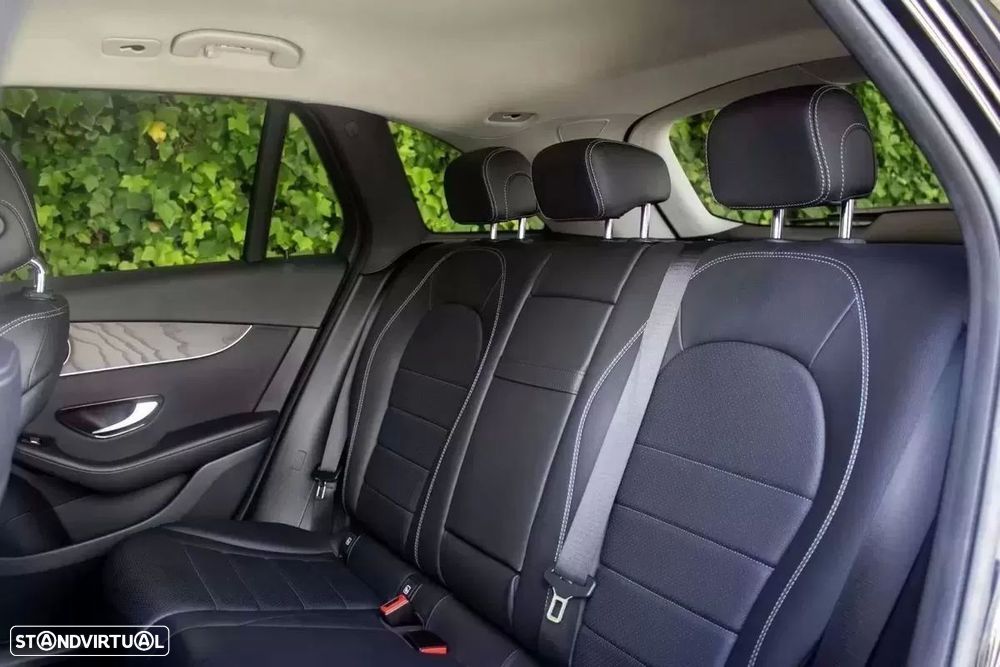 Mercedes-Benz GLC 220 - 14