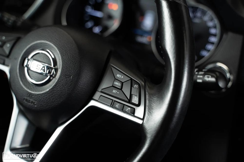 Nissan Qashqai - 17
