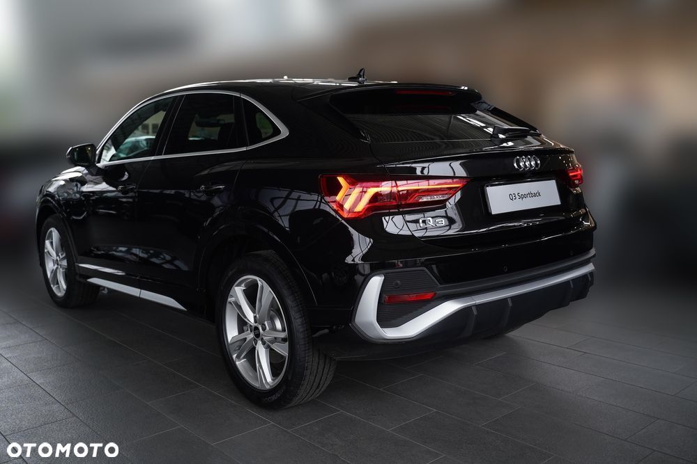 Audi Q3 Sportback - 5
