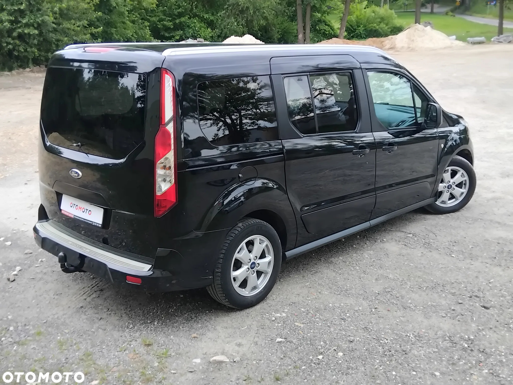 Ford Tourneo Connect 1.5 TDCi Start-Stop Titanium - 3