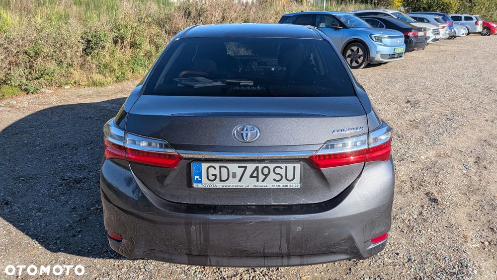Toyota Corolla - 3