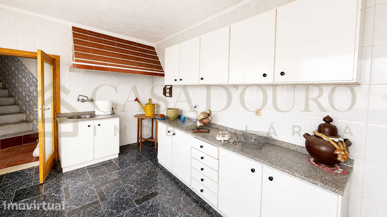 Moradia, 153 m², Foz do Sousa e Covelo - Grande imagem: 4/30