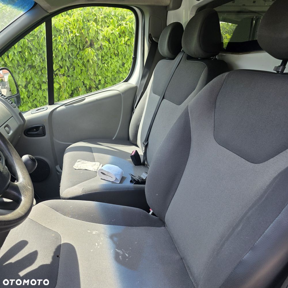 Renault Trafic - 4