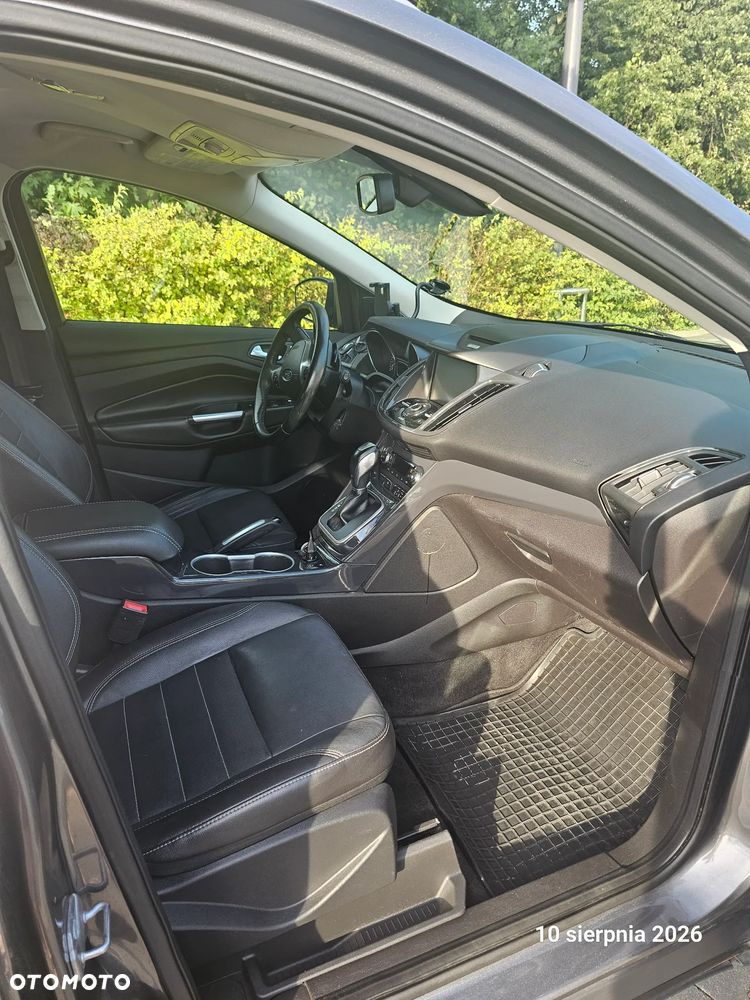 Ford Escape 2.0 EcoBoost AWD Titanium - 7