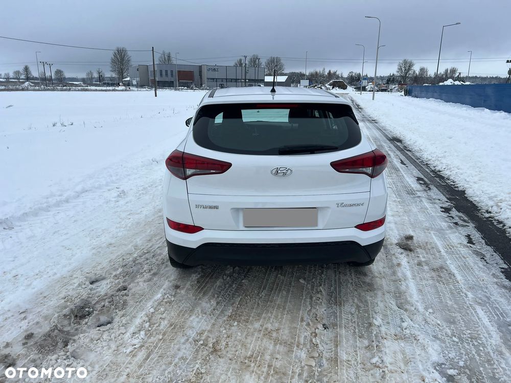 Hyundai Tucson 1.7 CRDI BlueDrive Style 2WD DCT - 5