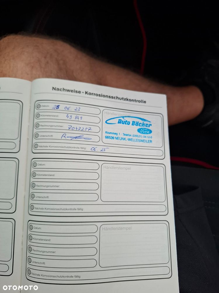 Ford Kuga - 26