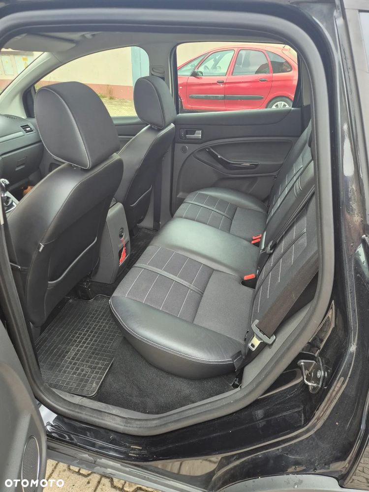 Ford Kuga 2.0 TDCi Titanium S - 15