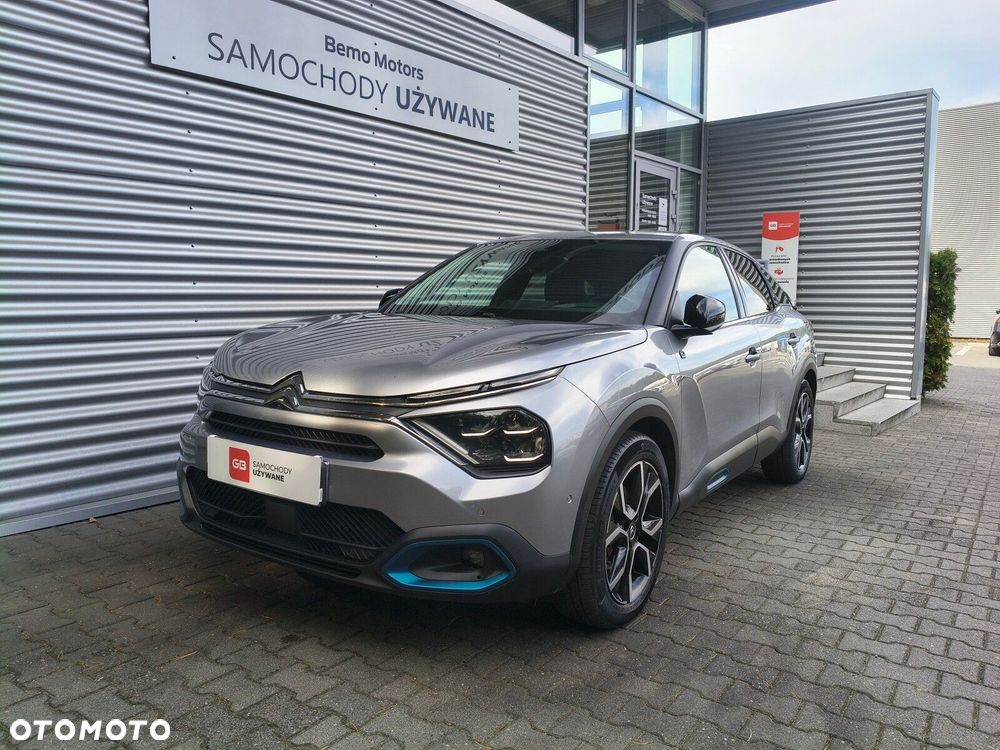 Citroën C4 EV136 50kWh Shine - 3