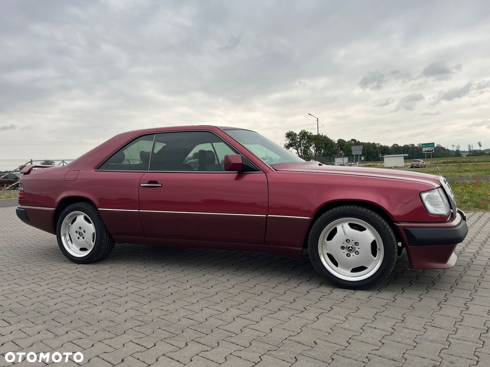 Mercedes-Benz W124 (1984-1993) - 10