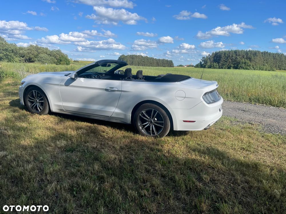 Ford Mustang 3.7 V6 - 4