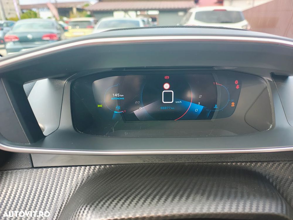 Peugeot 2008 PureTech 130 GPF Stop&Start Allure - 33