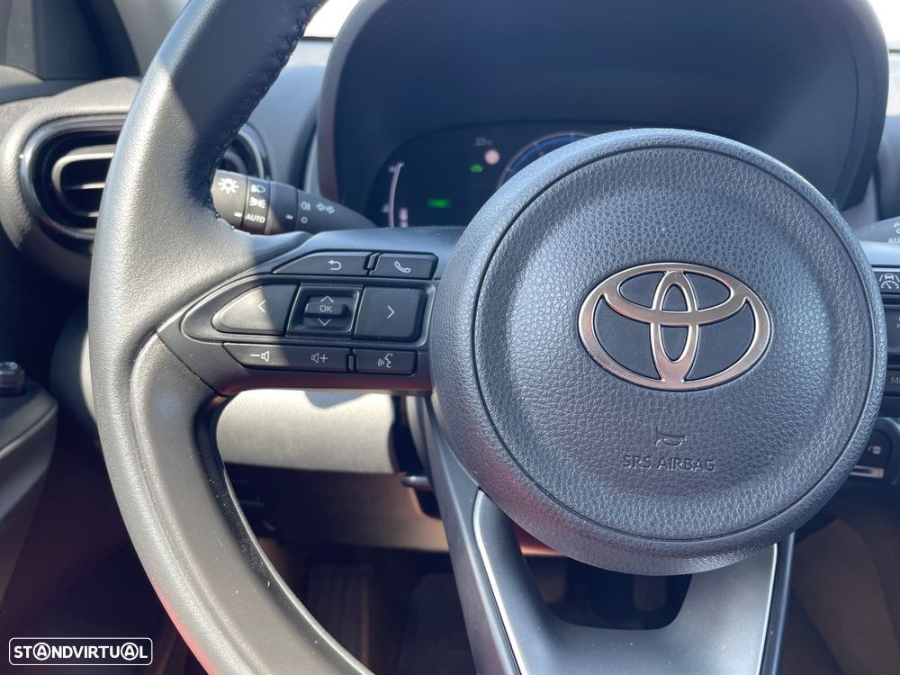 Toyota Yaris Cross 1.5 HDF Comfort - 19