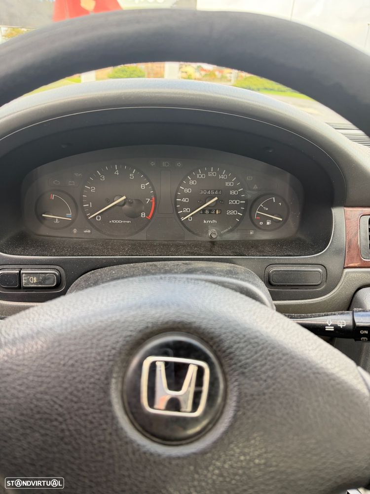 Honda Civic 1.4i - 10