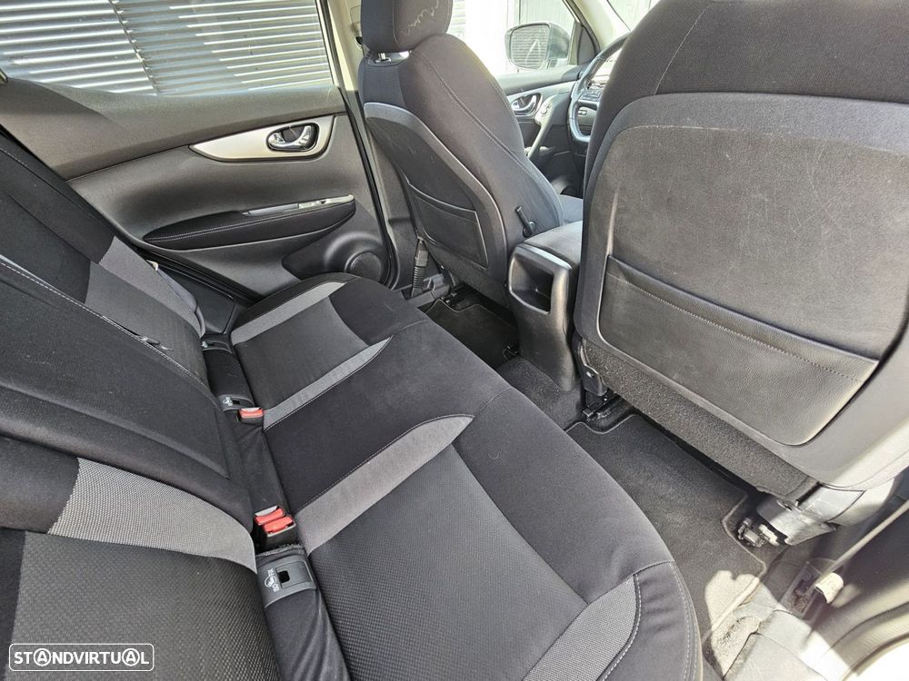 Nissan Qashqai 1.6 dCi N-Connecta 18 RS+PS - 27