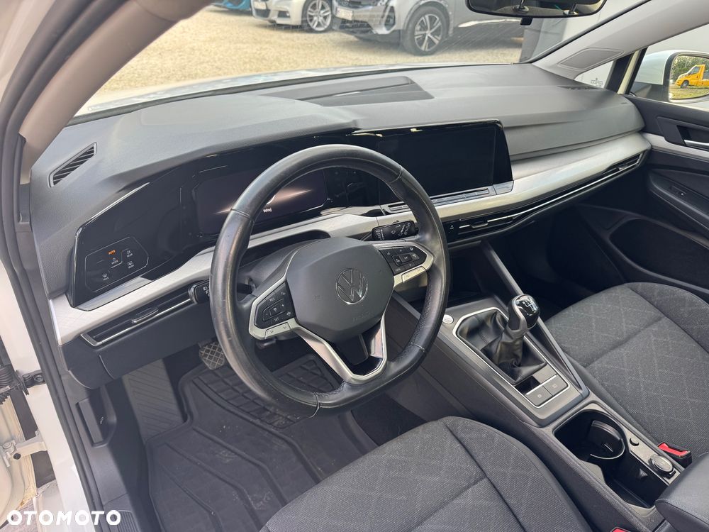 Volkswagen Golf VIII 1.5 TSI EVO Style - 13