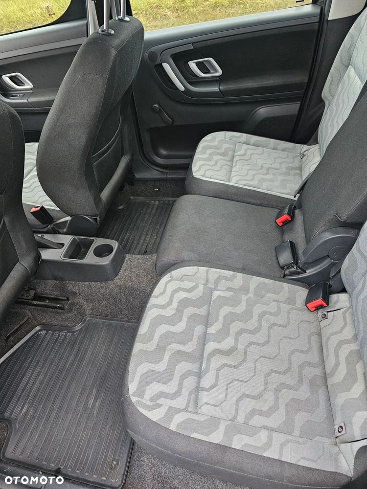 Skoda Roomster 1.4 16V PLUS EDITION - 7