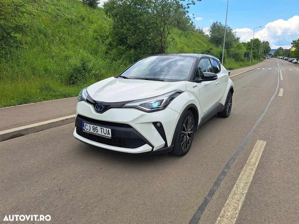 Toyota C-HR 2.0 HSD 184 CP 4x2 CVT Classy Bi-Tone - 1