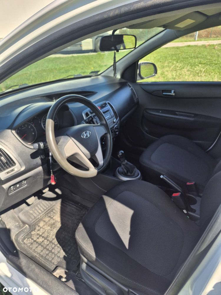 Hyundai i20 1.25 Classic - 11