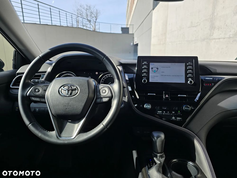 Toyota Camry 2.5 Hybrid Comfort CVT - 19