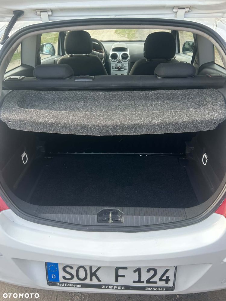 Opel Corsa 1.2 16V Enjoy - 28