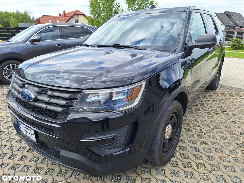 Ford Explorer - 19