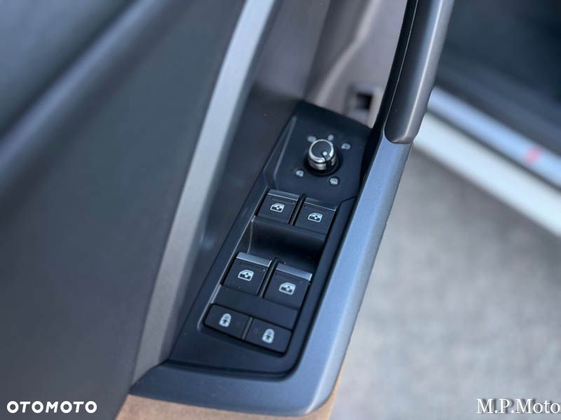 Audi Q3 40 TFSI Quattro S tronic S line - 33