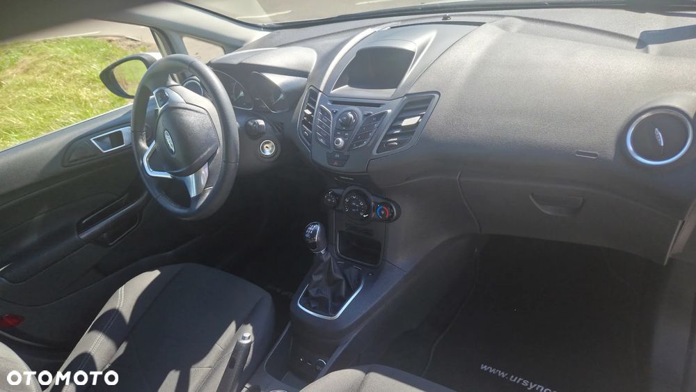 Ford Fiesta 1.4 Trend EU5 - 16