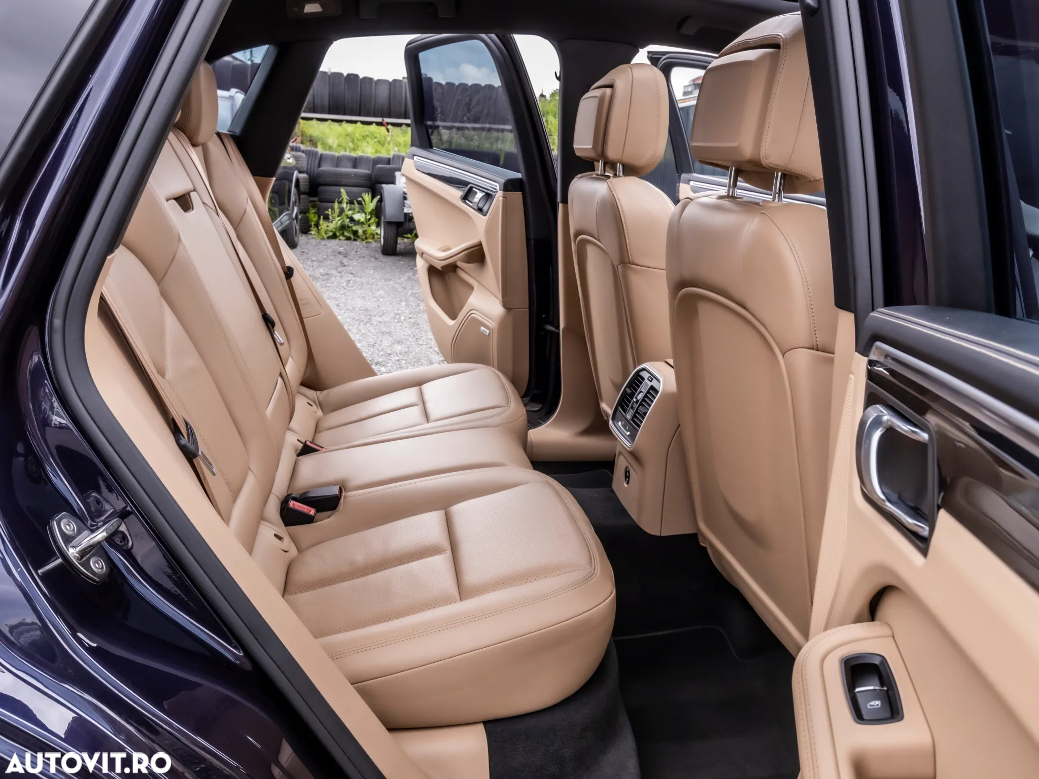 Porsche Macan Standard - 6