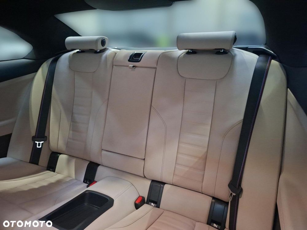 BMW Seria 2 - 17