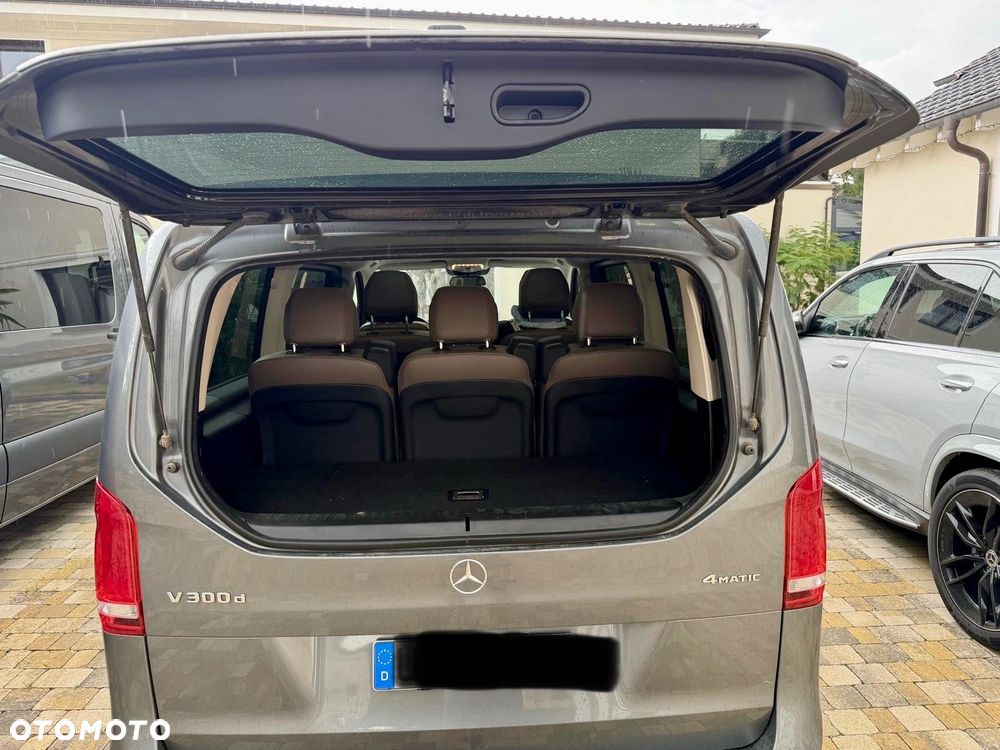 Mercedes-Benz Klasa V 300 d lang 9G-TRONIC Exclusive - 4