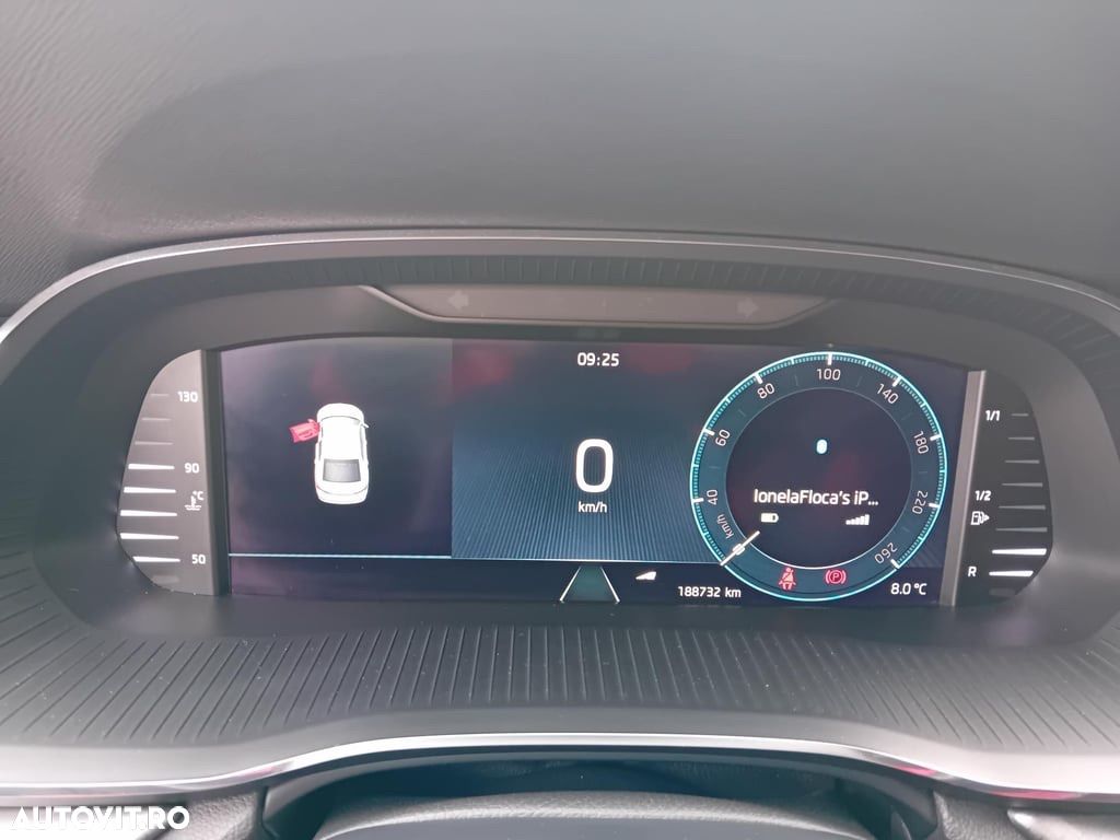 Skoda Octavia 2.0 TDI DSG Ambition - 6