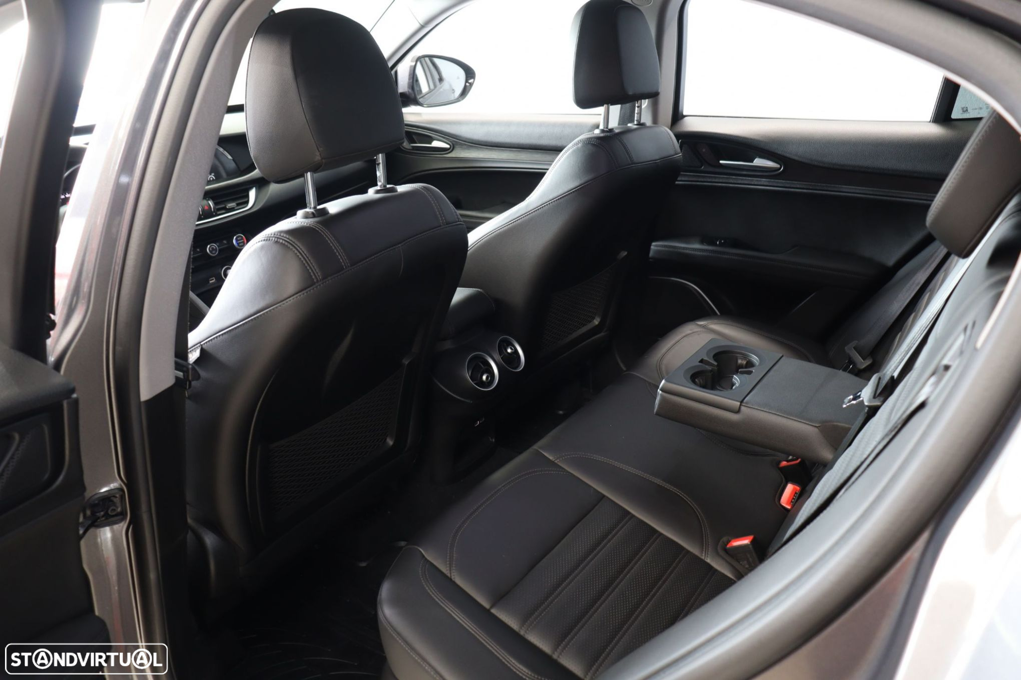 Alfa Romeo Stelvio 2.2 D Super AT8 - 36