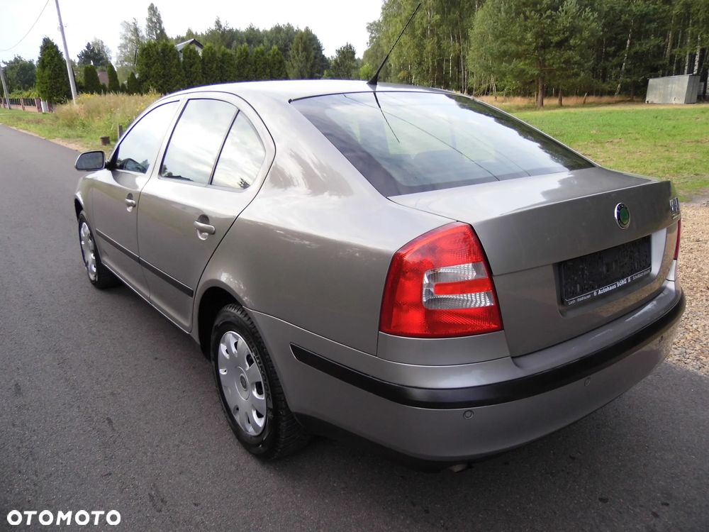 Skoda Octavia 1.6 Team Edition - 6