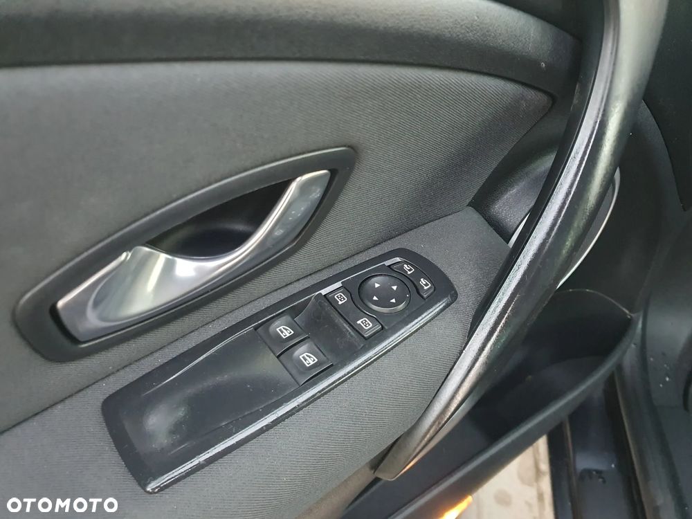 Renault Megane 1.6 16V Dynamique - 15