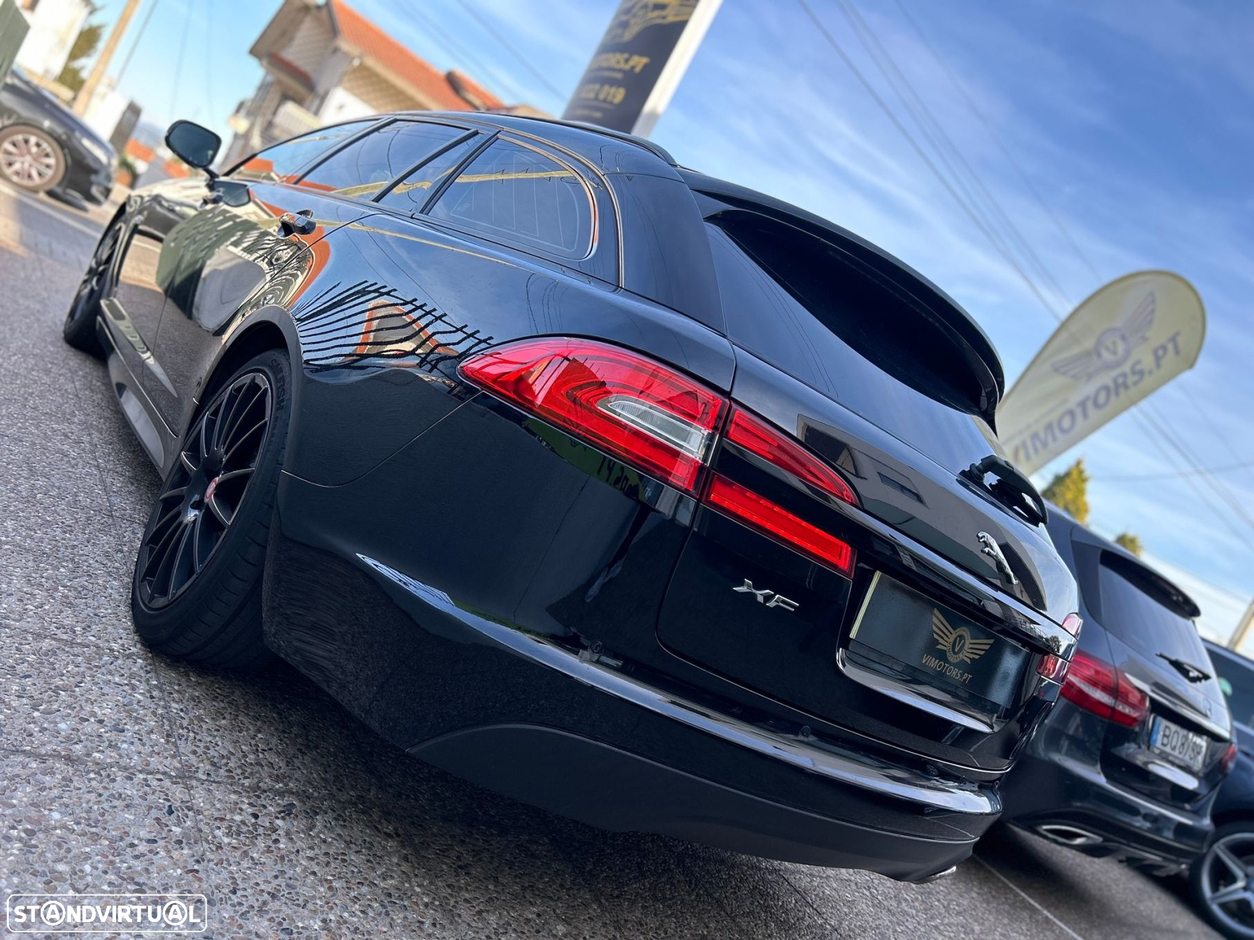 Jaguar XF Sportbrake 2.2 D R-Sport - 10