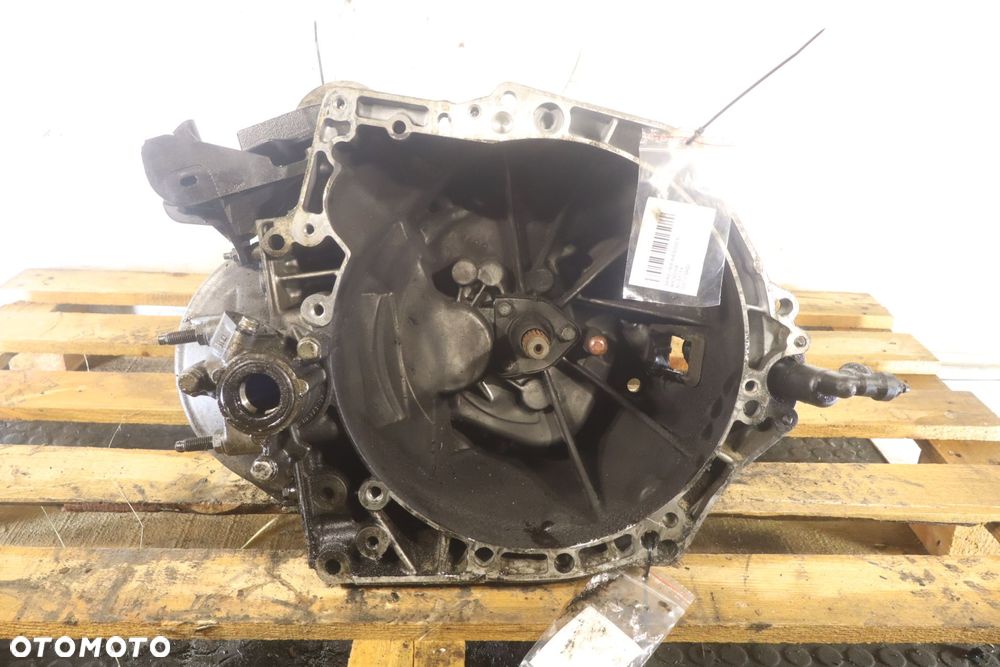 SKRZYNIA BIEGÓW 5 BIEGOWA CITROEN C4 I 1.6HDI 20DP33 - 1