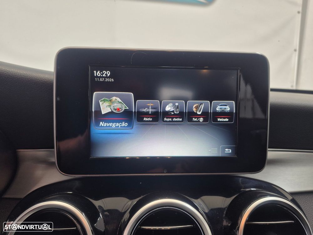 Mercedes-Benz C 220 d 4Matic 7G-TRONIC AMG Line - 19