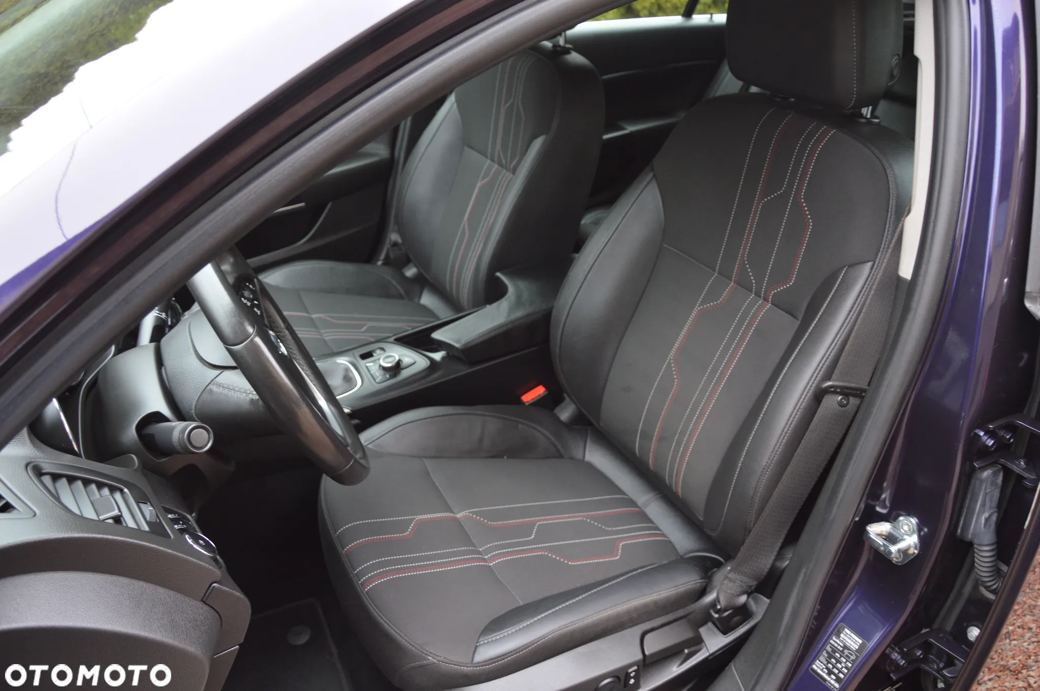 Opel Insignia 2.0 CDTI Sports Tourer - 19