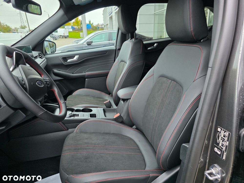 Ford Kuga - 17