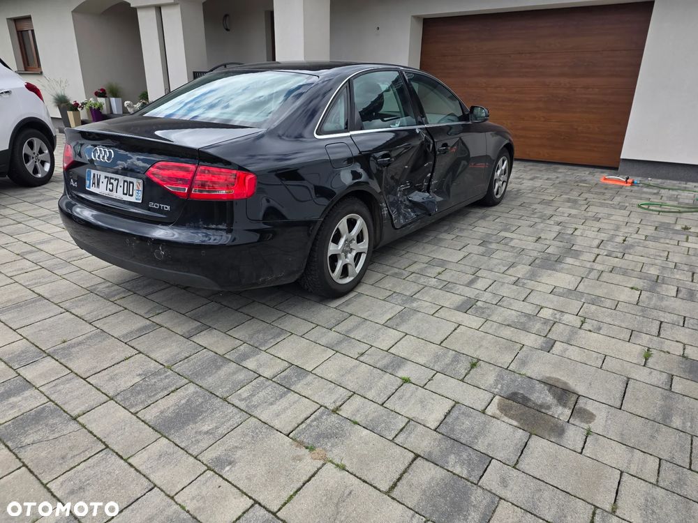Audi A4 Limousine 2.0 TDI DPF Ambition - 2